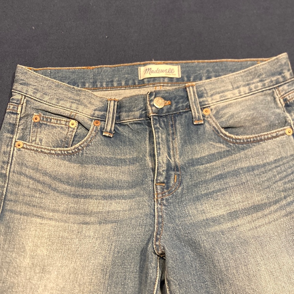 Madewell size 26 jeans